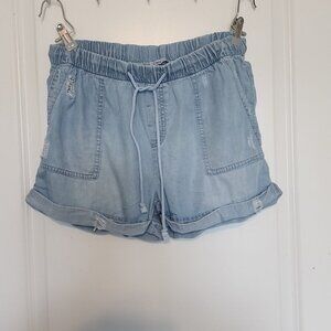 Dex elastic waist shorts size medium